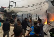 Kebakaran di Pasar Youtefa Hanguskan 29 Kios dan 3 Lapak