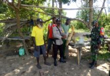 TNI/Polri Gelar Razia Miras Lokal di Kampung Urumb Merauke