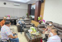 Ketua STIH Manokwari Teken MoU dengan Fakultas Hukum Unhas Makassar