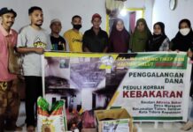 IKA-MG dan dJAMAN Serahkan Bantuan Kepada Keluarga Korban Kebakaran Desa Maregam