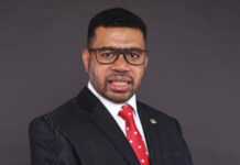 Filep Harap Pemprov Papua Barat Transparan dan Audit Dana Hibah