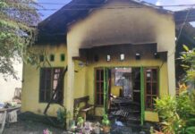 Diduga Korsleting Listrik, Satu Unit Rumah BTN Pemda Hangus Terbakar
