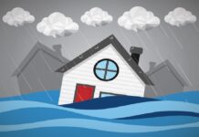 Rumah Terendam Banjir, Warga Akehuda Ternate Gelar Aksi Protes