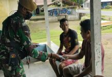 Satgas Pamrahwan Yonarmed 8/105 Tarik/UY Pos 3 Ibu SSK II Gelar Sosialisasi Prokes Covid-19