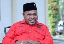 Tokoh Sentral Pemekaran Papua Barat Dimakamkan di Taman Makam Bahagia