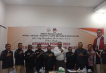 Kunker ke Bintuni, Filep Wamafma Terima Aspirasi KPU dan Bawaslu Teluk Bintuni