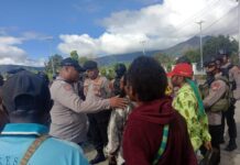 Kantor Bupati Dogiyai Dipalang Warga, Ini Sebabnya