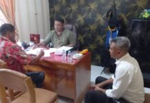 Penyidik Serahkan Tersangka Korupsi Dana Kampung Rp 1,7 Miliar ke Kejari Nabire