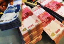 Buron Korupsi Dana Hibah Pemprov Papua Barat Ditangkap Hingga Eks Kadis PUPR Papua Segera Jalani Sidang Putusan