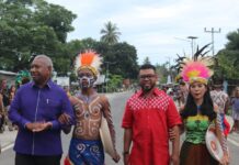 Doa dan Suara Rakyat Dikehendaki, Dominggus Mandacan Nyatakan Siap Maju Pilgub Papua Barat