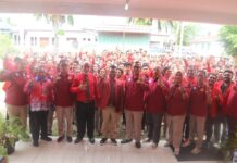 Pimpin Upacara Dies Natalis ke-48, Filep Ajak Mahasiswa Bersama Bangun STIH Manokwari