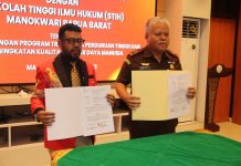 Dr. Filep Wamafma dan Dr. Harli Siregar Teken PKS Pengembangan Tri Dharma PT dan Peningkatan SDM di STIH Manokwari