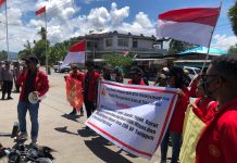 Gelar Demo, Mahasiswa STIH Desak Kapolda Investigasi Pengelolaan Dana CSR BP Tangguh Bintuni