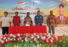 Lepas 170 Mahasiswa STIH ke Lokasi KKN, Filep Wamafma: Jaga Nama Baik Almamater