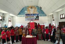 Hadiri HUT GKI Bethesda Warkapi ke-74, Filep Wamafma Tekankan Injil Persatukan Warga Jemaat