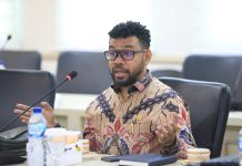 19 Tahun Perda Miras di Manokwari, Filep Wamafma Soroti Implementasi dan Peran Satpol PP