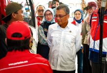 Kunjungi Penyalur BBM Satu Harga di Papua, Menteri ESDM: Pastikan Jangan Ada Kelangkaan