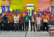Hadiri Mubes Byak di Teluk Wondama, Filep Wamafma: Mari Bersama Jaga Eksistensi Adat