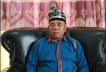 Tokoh Adat Buton Selatan Imbau Warga Buton di Papua Barat Dukung Filep Wamafma Raih Kursi DPD RI