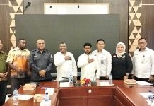Senator Filep Wamafma Kunker ke KPU Papua Barat, Ini Agendanya