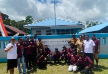 Tiba di Sumuri Teluk Bintuni, Mahasiswa KKN STIH Manokwari Disambut Baik Aparat Distrik dan Masyarakat