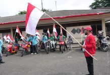 Filep Wamafma Hadiri Undangan Melepas Rombongan Garda Motor Merah Putih di Manokwari ke Fakfak