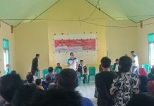 Di Hadapan Warga Laromabati Benny – Sarbin Minta Doa dan Dukungan