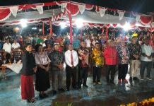 Ketua Komite III DPD RI Rayakan Natal Bersama Masyarakat Papua Barat di Manokwari