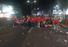 Sigap! Pasukan Relawan Jas Merah Turut Sapu Bersih Sampah Pasca Pawai Budaya HUT PI ke-170