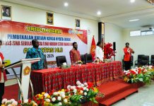 Buka Pembekalan KKN, Dr. Filep Wamafma: Jaga Nama Baik Almamater, Fokus Pangabdian