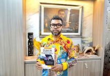 Senator Filep Menyoal Prinsip Trias Politica dalam Konteks Sistem Pemerintahan Otsus Papua