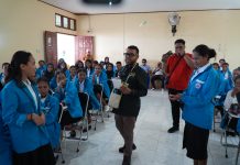 Senator Filep Sosialisasikan 4 Pilar MPR RI kepada Mahasiswa STKIP Nuuwar Fakfak