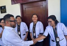 Serap Aspirasi di SMP YPK 2 Manokwari, Filep Soroti PIP, Kesejahteraan Guru Honorer Hingga Kualitas MBG